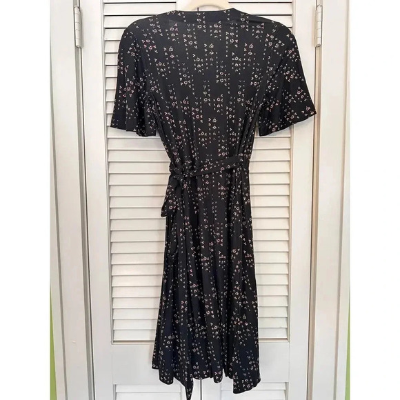 Ann Taylor Women's Floral Print Wrap Dress - Black, Size 0 - Picture 2 of 5
